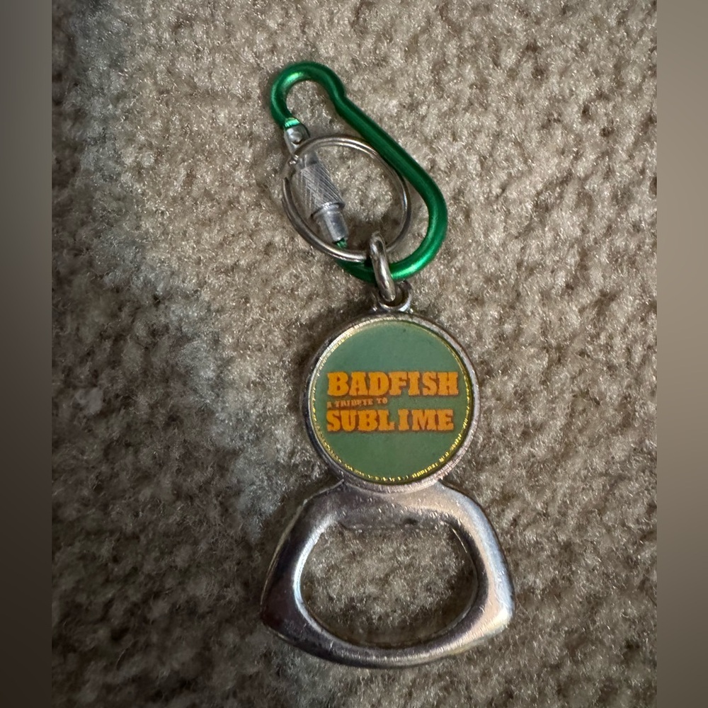 RARE Badfish band Keep Sublime Alive t-shirt & Keychain beer bottle opener - Picture 3 of 8